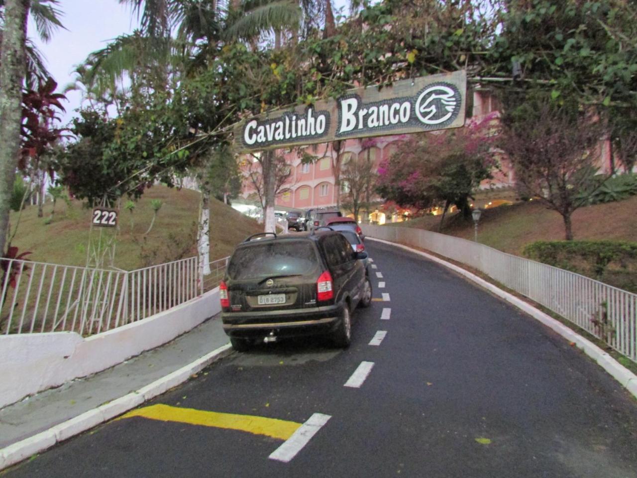 Flat No Apart-Hotel Cavalinho Branco Com Piscina Aquecida 1D8 Águas de Lindóia Buitenkant foto